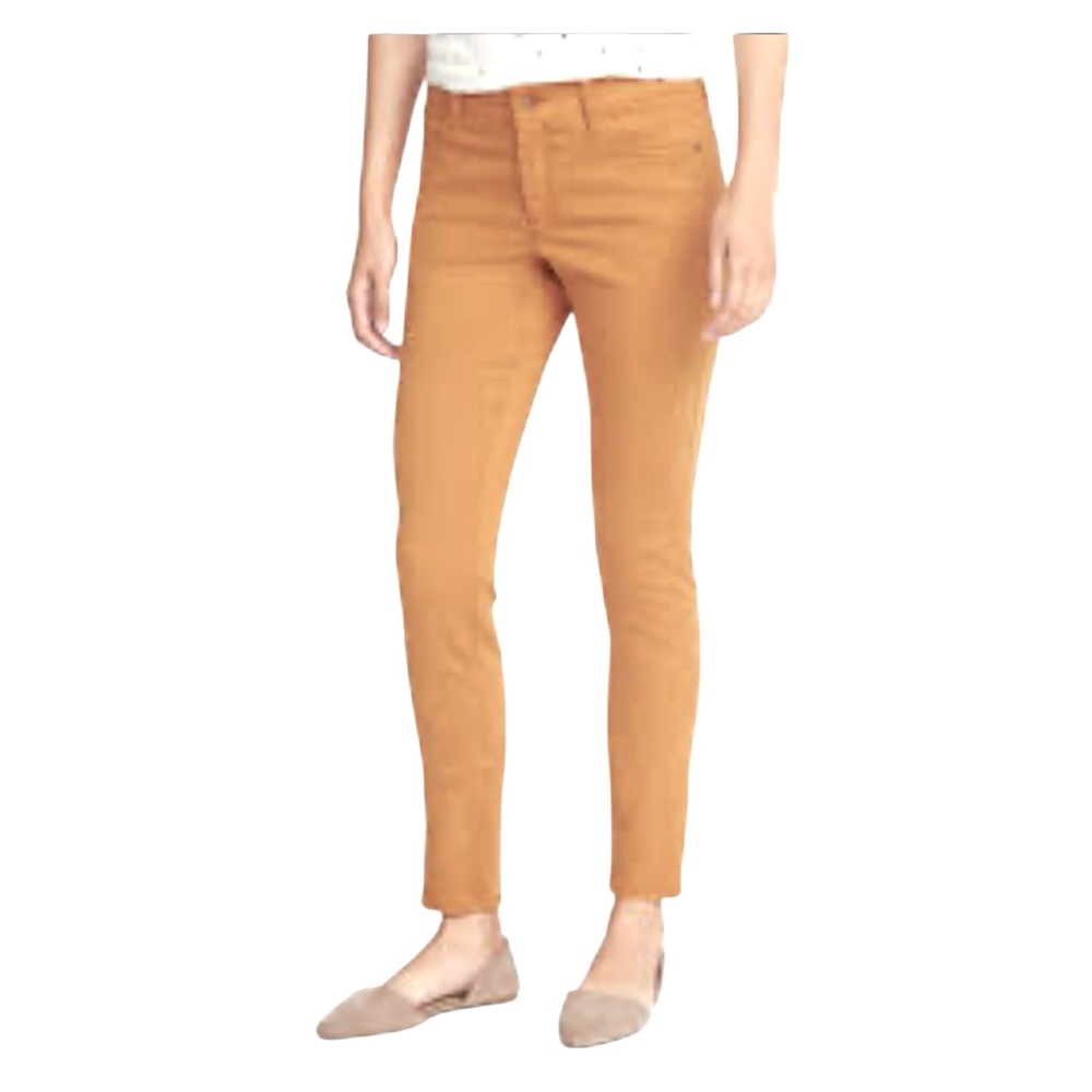 Universal Thread•Mid Rise Skinny Jeans Mustard